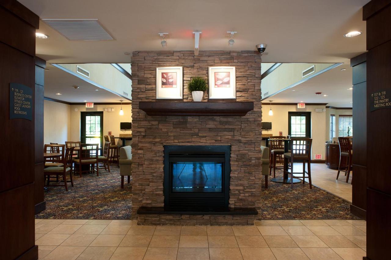 Staybridge Suites East Stroudsburg - Poconos By Ihg Exteriör bild
