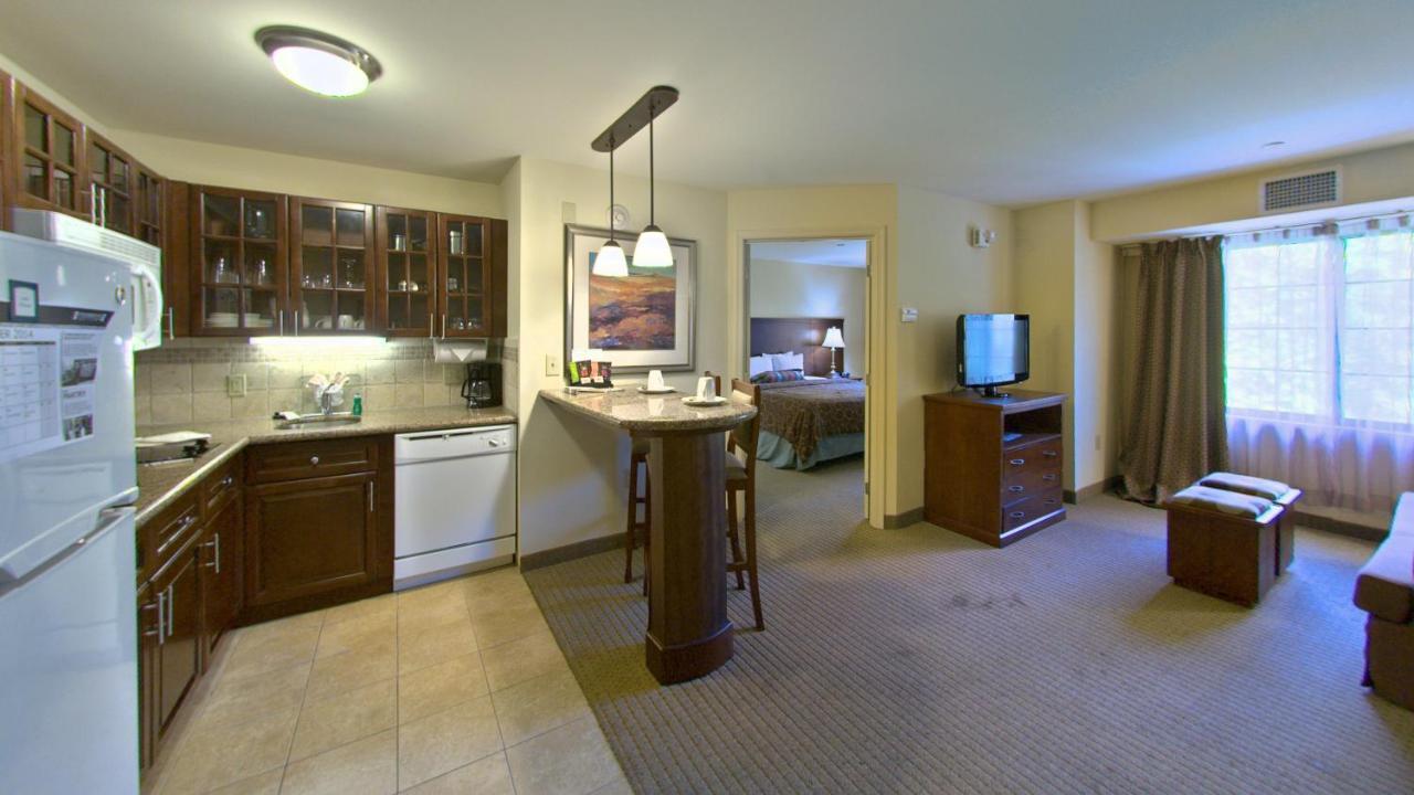 Staybridge Suites East Stroudsburg - Poconos By Ihg Exteriör bild