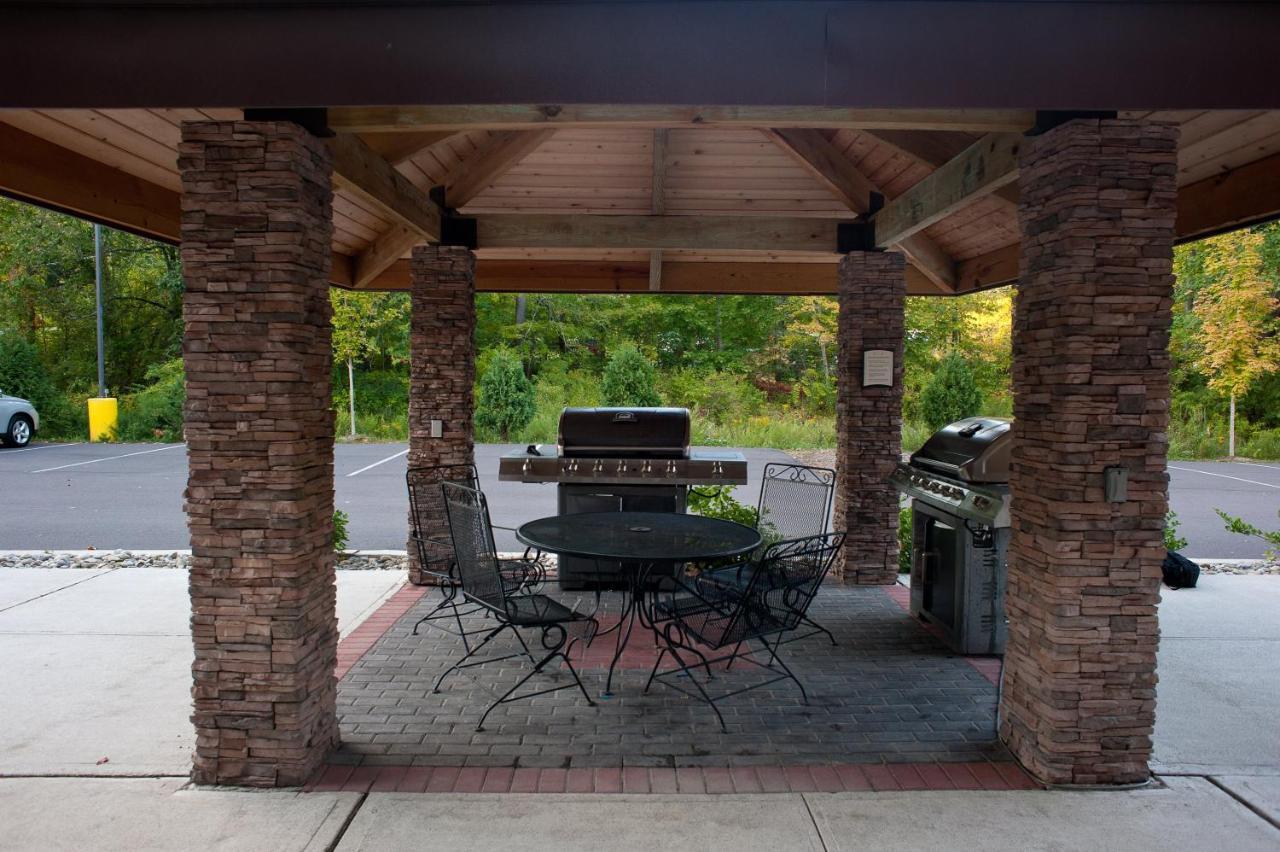 Staybridge Suites East Stroudsburg - Poconos By Ihg Exteriör bild